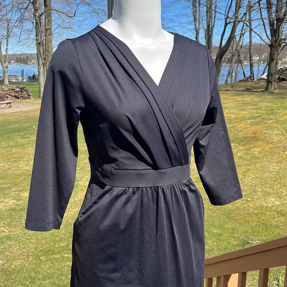 J. McLaughlin wrap style dress M - Picture 3 of 11